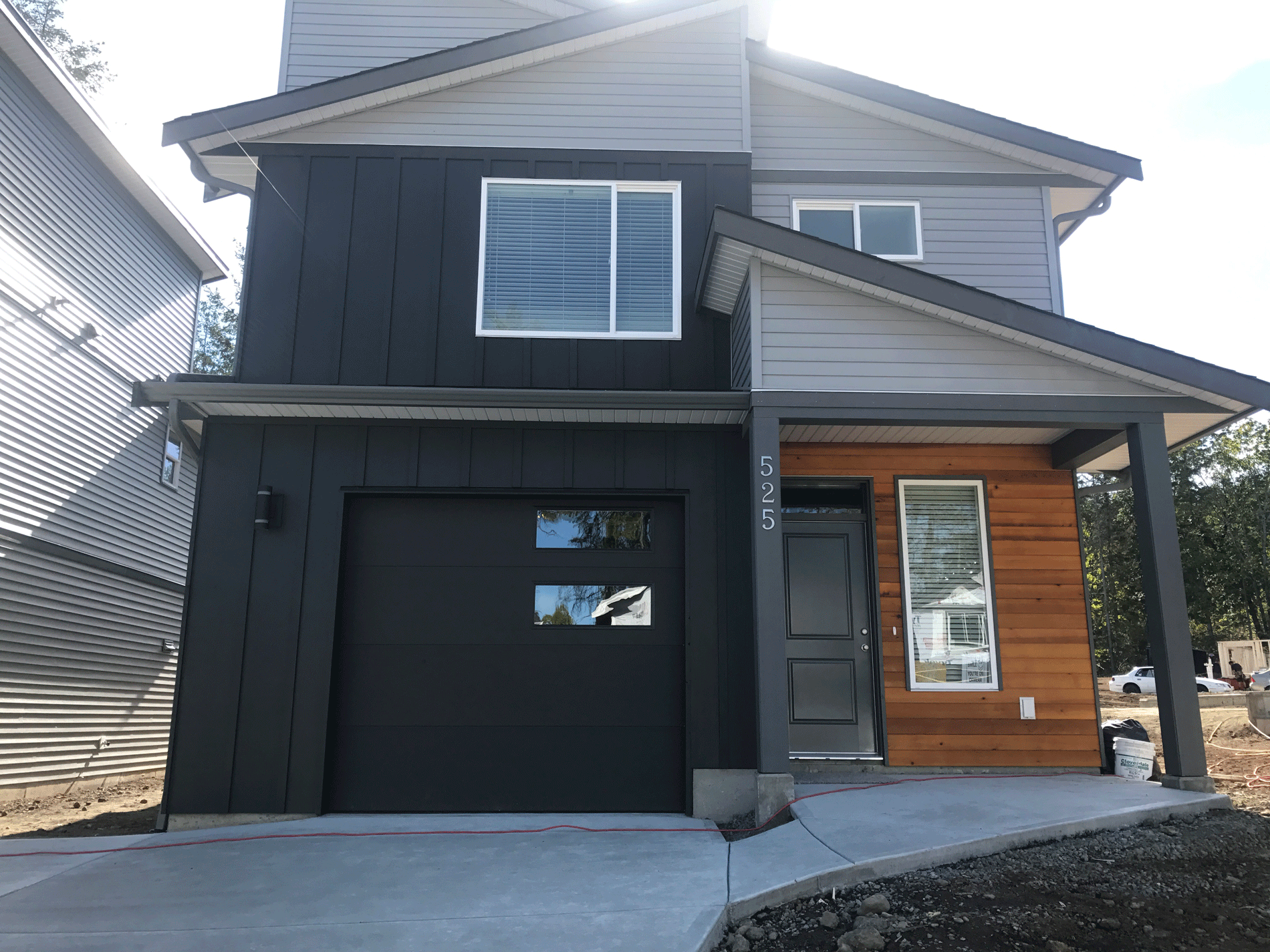 About Phoenix Siding in Nanaimo