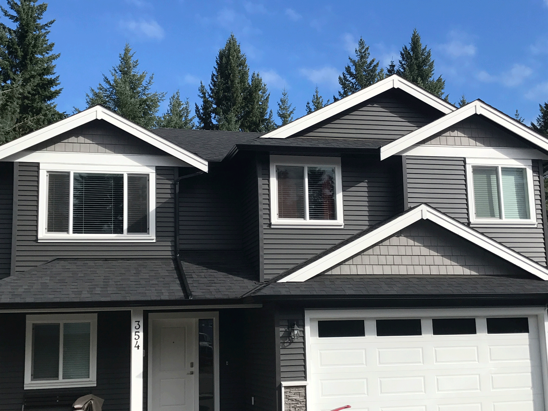 Exterior Renovation Nanaimo Phoenix Siding in Nanaimo