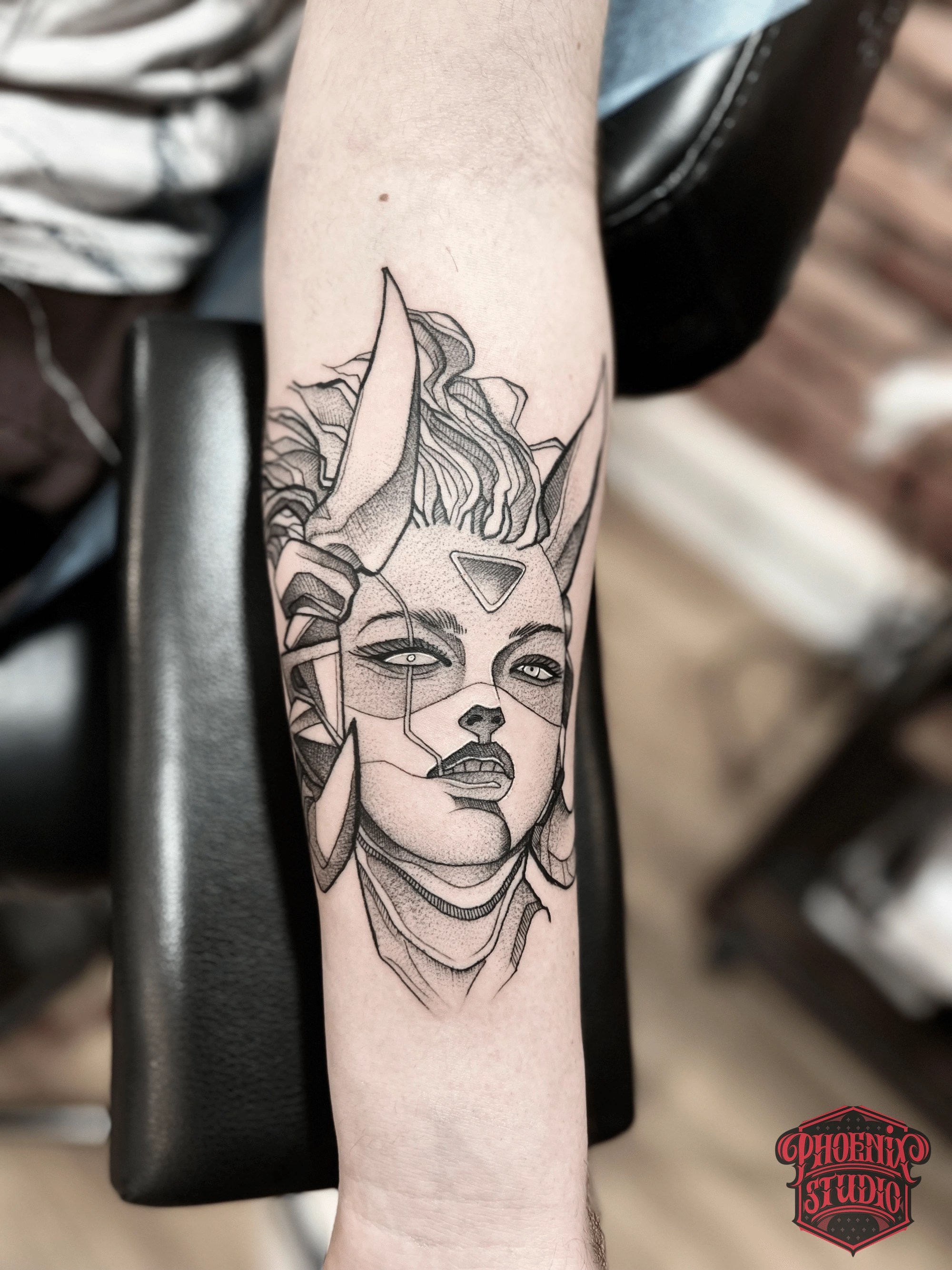 TATOUAGE SKETCH Phoenix Tattoo Studio
