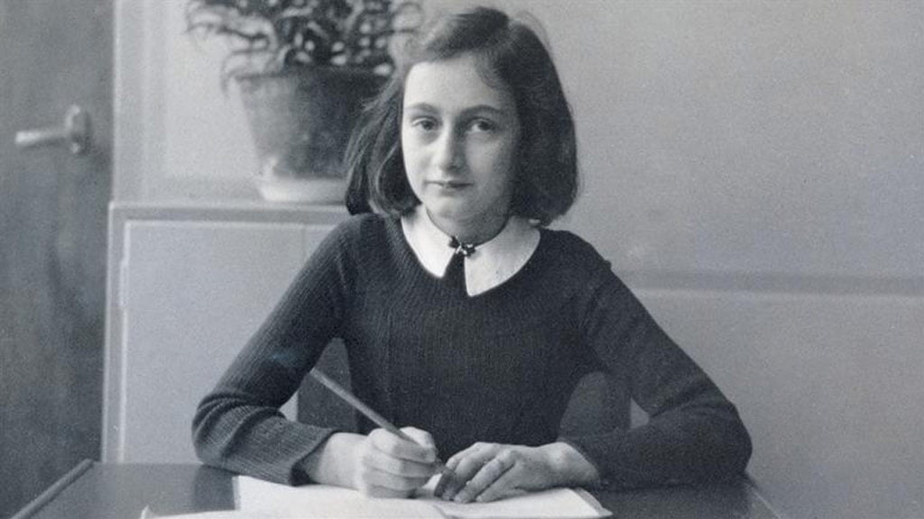 A picture of Holocaust victim Anne Frank, aged 80 Phojoe