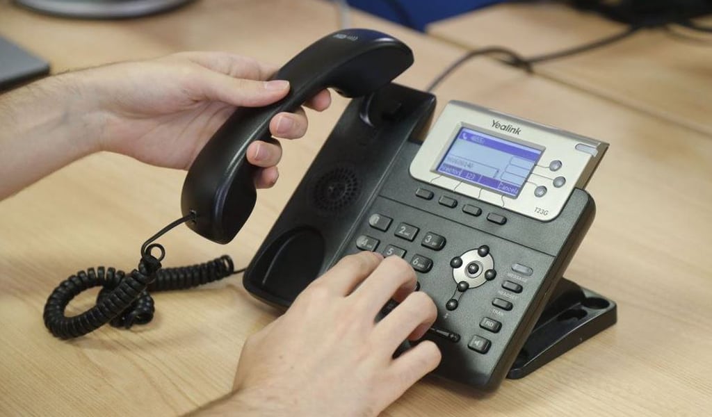 Understanding VoIP Telephony Phonesuite