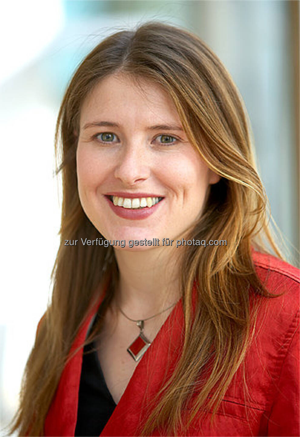 Alexandra BergerVogel, Scholdan & Company (19. April