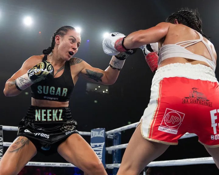 Cherneka Johnson replaces Dina Thorslund vs. Shurretta Metcalf