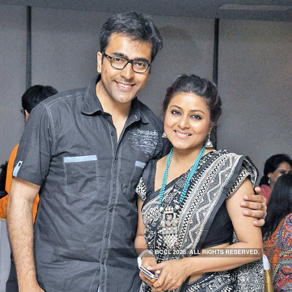 Abir Chatterjee and Gargi Roy Chowdhury at Arindam Sil's birthday party