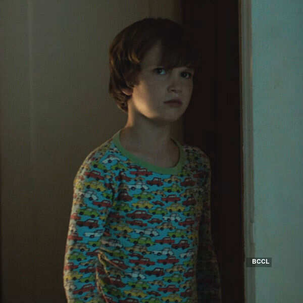 Lights Out Movie Photos Lights Out Movie Stills Lights Out