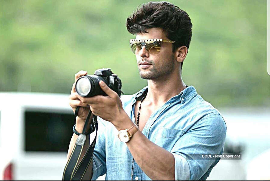 Kushal Tandon is quite active on social media and he