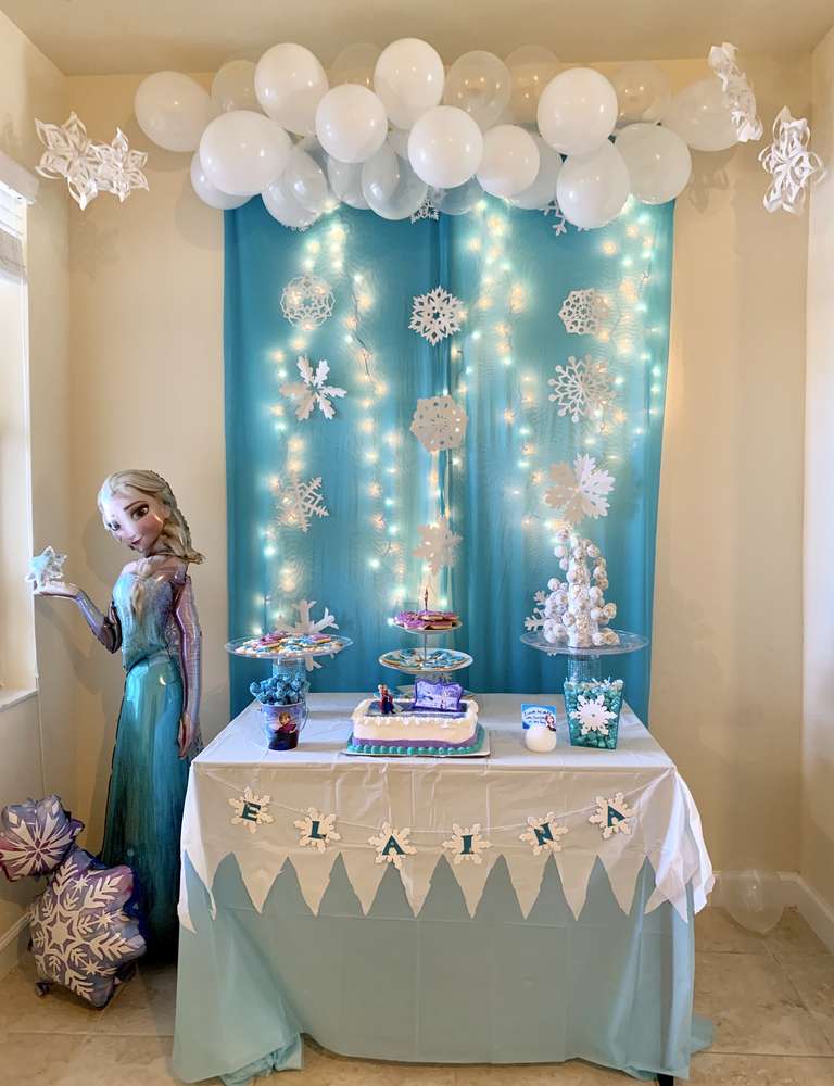 You MustSee These 15 Stunning Frozen Dessert Table Ideas! Catch My Party