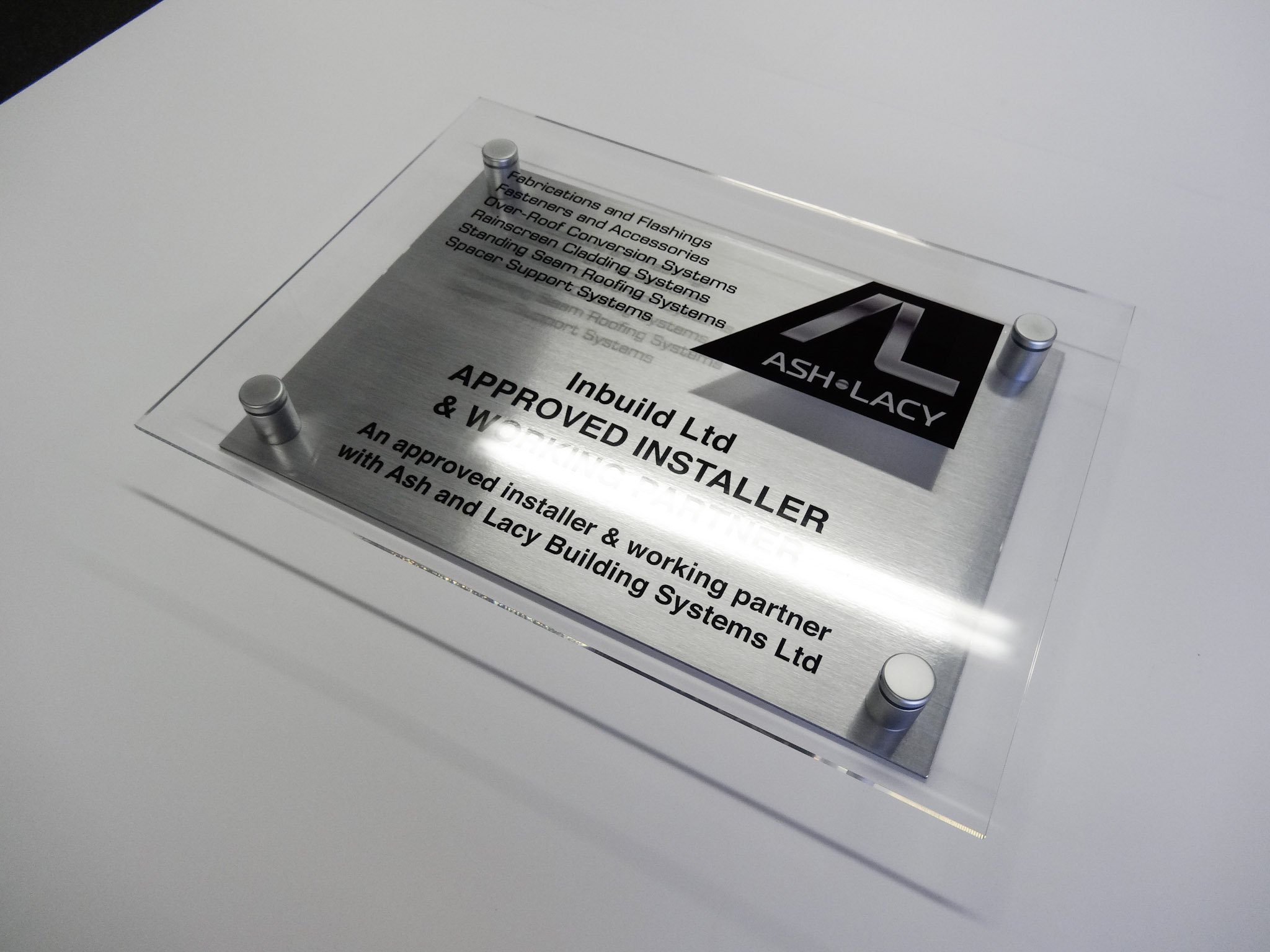 Plaques by The Display Link