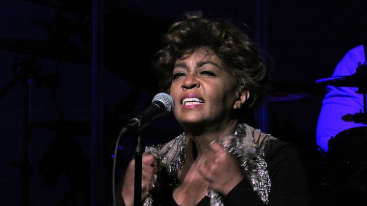Anita Baker Concert Schedule 2022 Anita Baker Tour Dates, Concert Tickets, & Live Streams