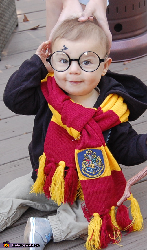 Harry Potter Baby Halloween Costume Creative DIY Costumes Photo 2/3