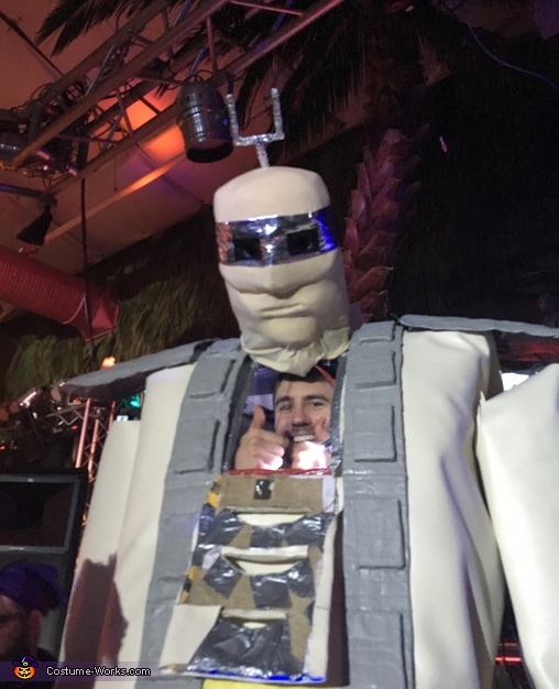 Krang's Android Costume Step by Step Guide Photo 5/6