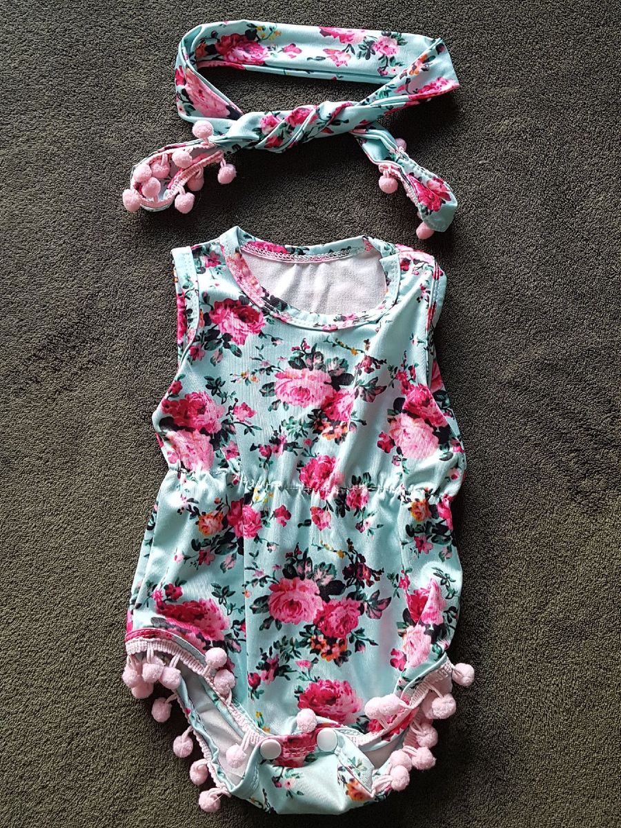 Body e Lenço Roupa Infantil para Bebê Usado 33390850
