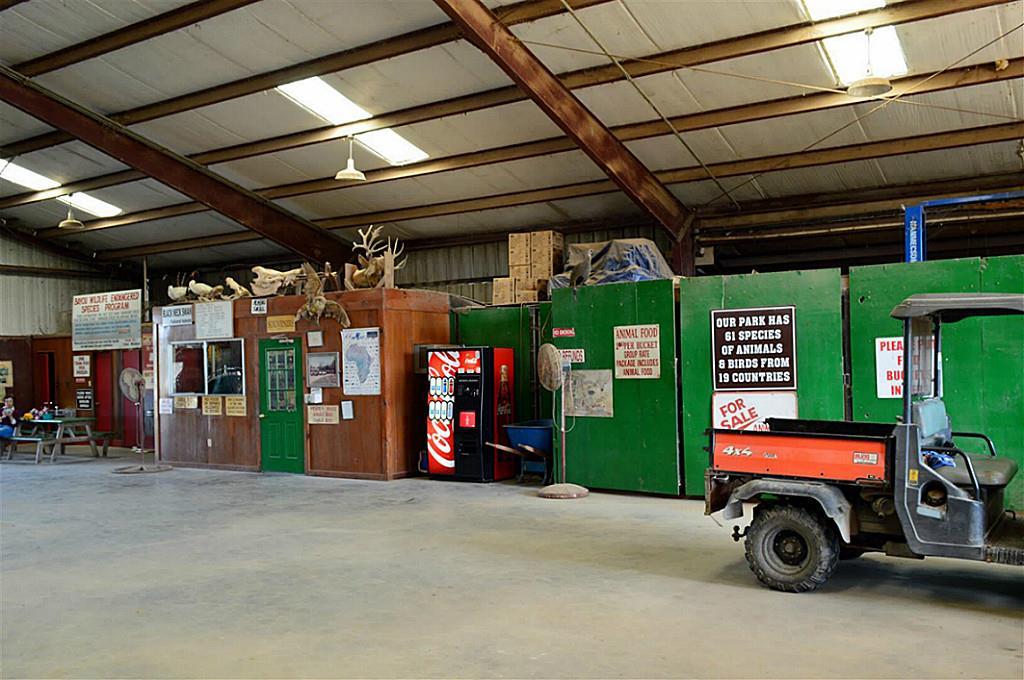 5050 Fm 517 Road, Alvin, TX 77511