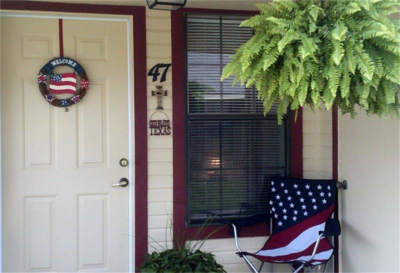 101 Seniors Avenue, Carthage, TX 75633