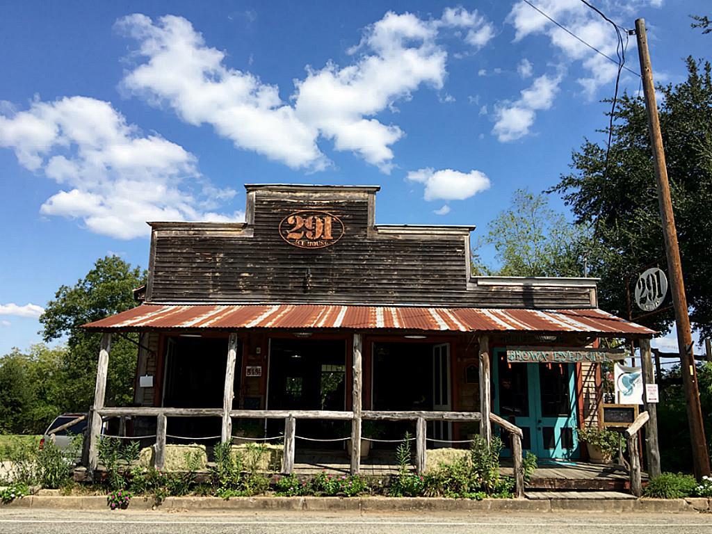 000 Main Street, Chappell Hill, TX 77426