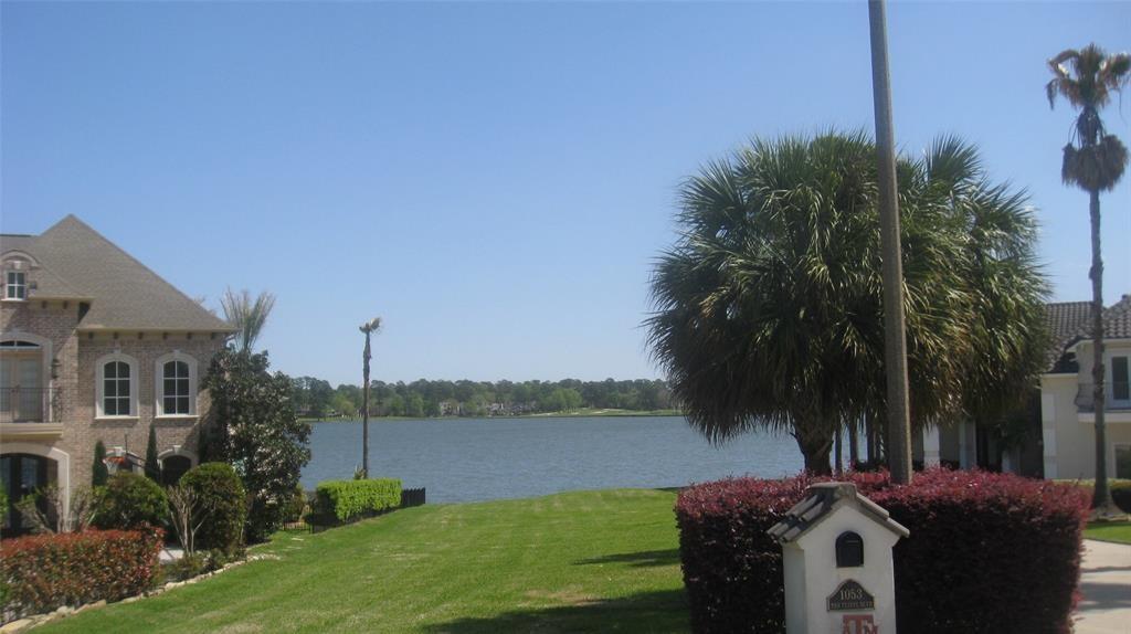 735 The Cliffs Court, Montgomery, TX 77356