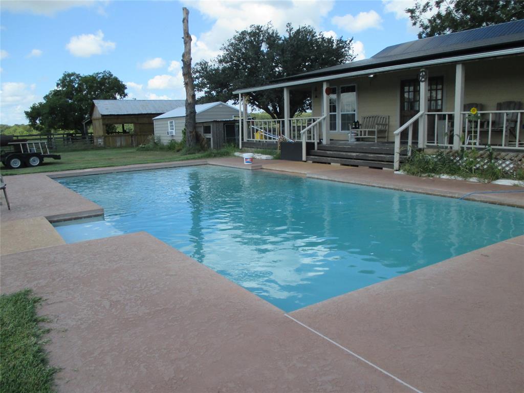 6817 Fm 1952 Road, Wallis, TX 77485