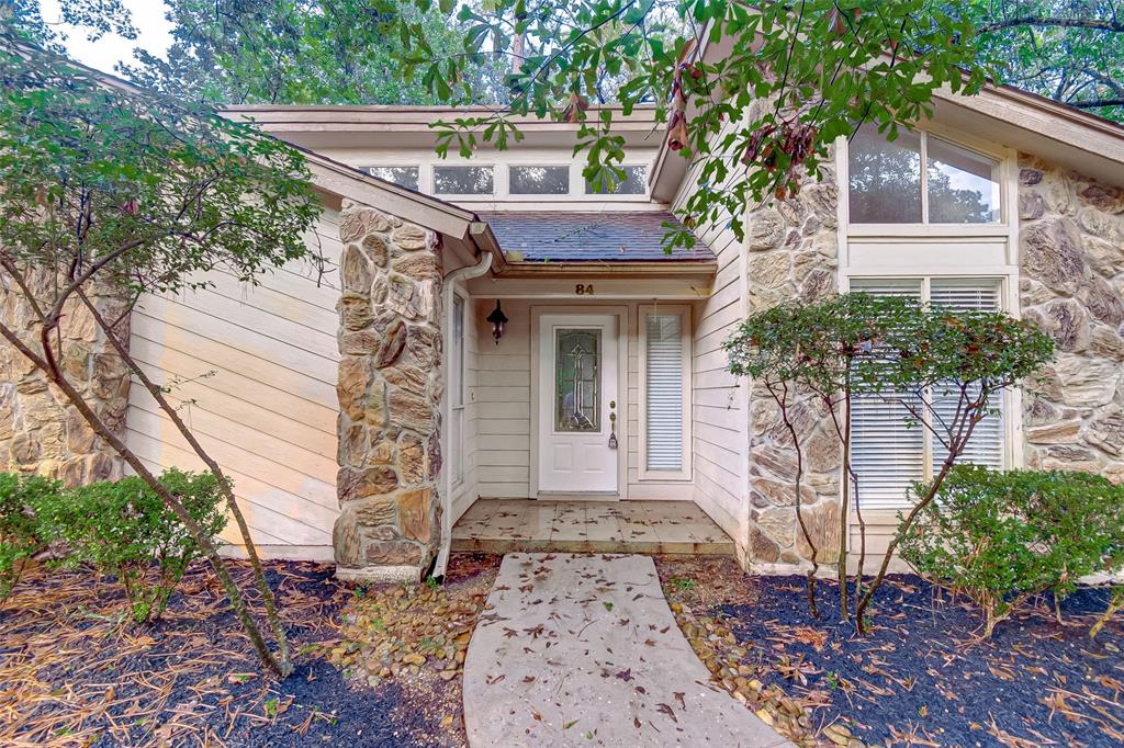 84 Woodhaven Wood Drive, The Woodlands, TX 77380