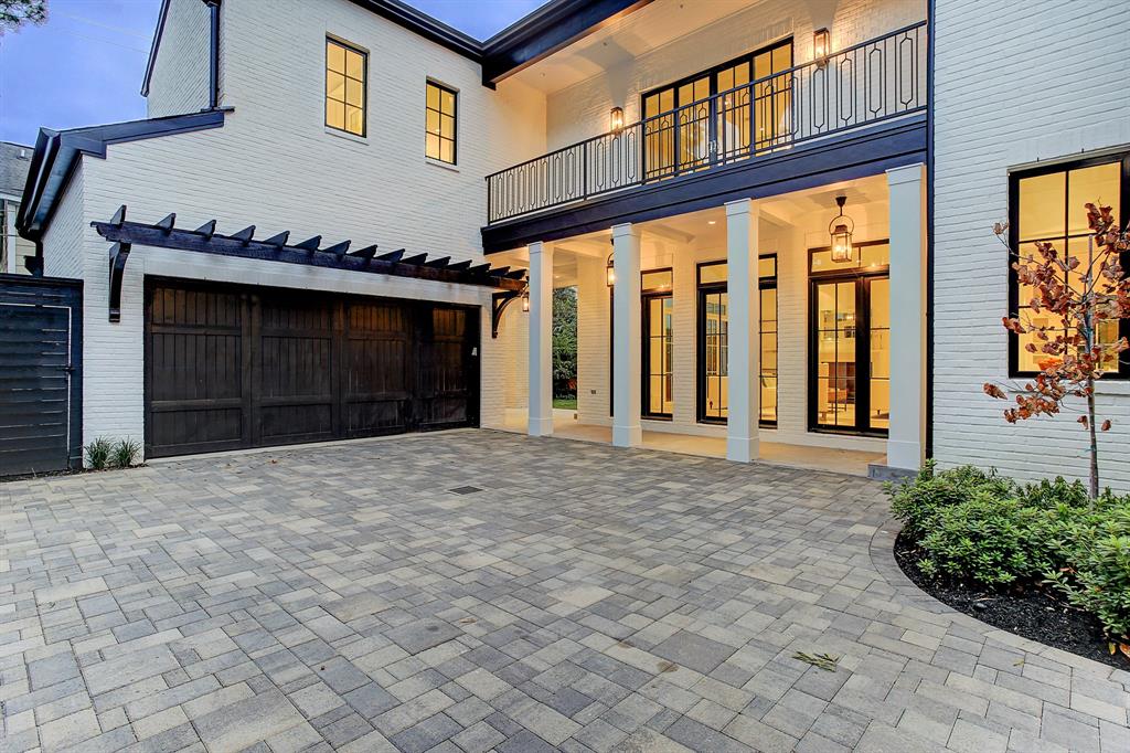 3238 Locke Lane, Houston, TX 77019