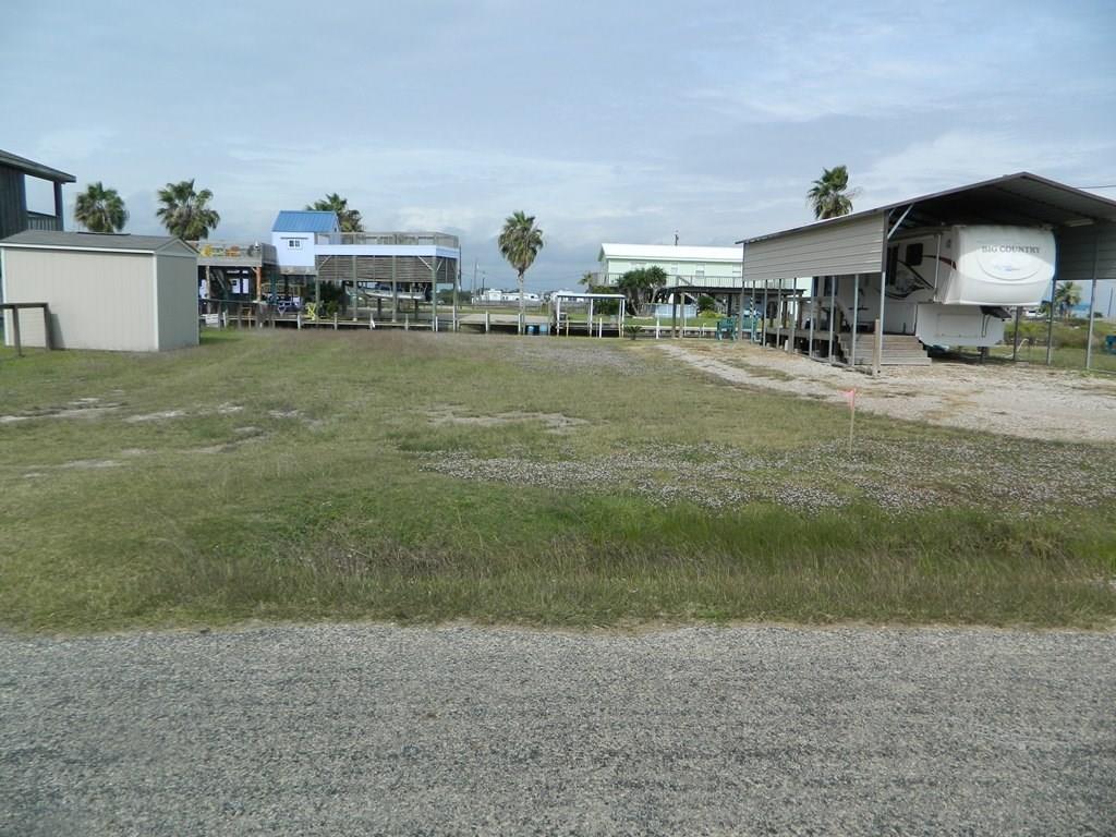 2404 County Rd 209 Gulfview, Sargent, TX 77414