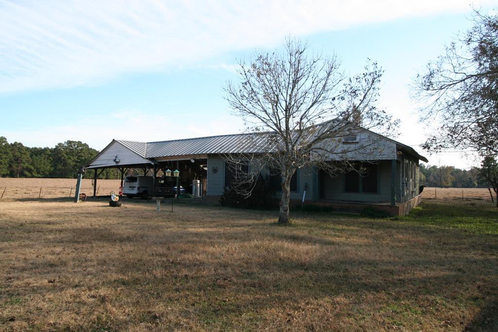 1616 Boulware Hudspeth, Zavalla, TX 75980