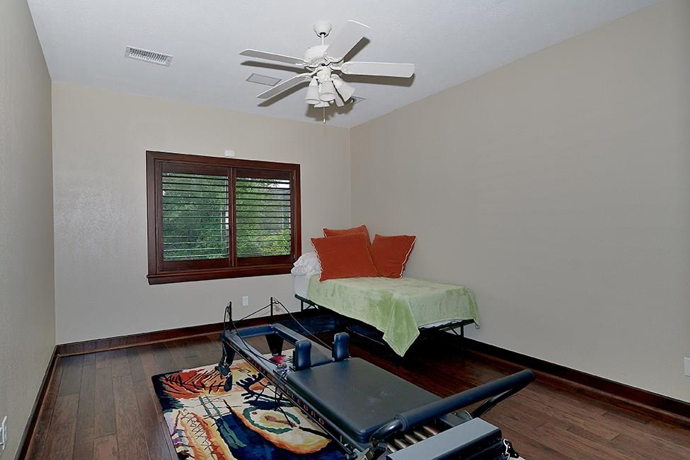 50 Palmer Woods Drive, The Woodlands, TX 77381