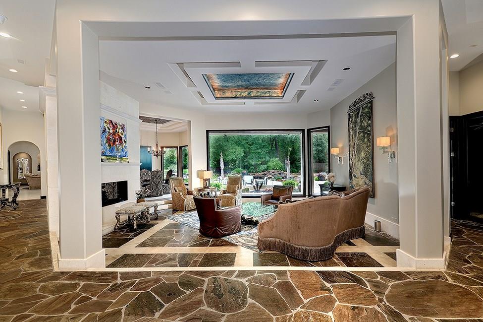 50 Palmer Woods Drive, The Woodlands, TX 77381