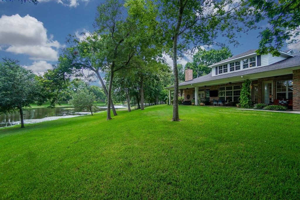 Zachary Grigsby 4303 Oxbow Circle W, Fulshear, TX 77441