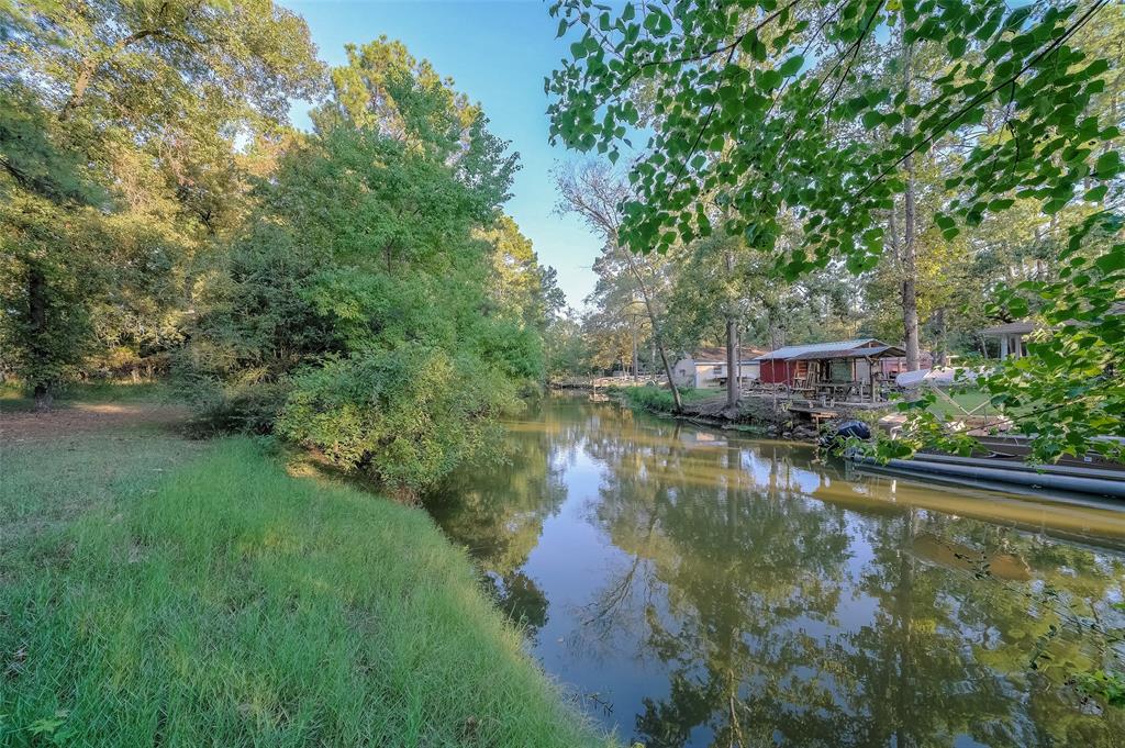 38 Knollwood Creek Loop, Onalaska, Texas, 77360