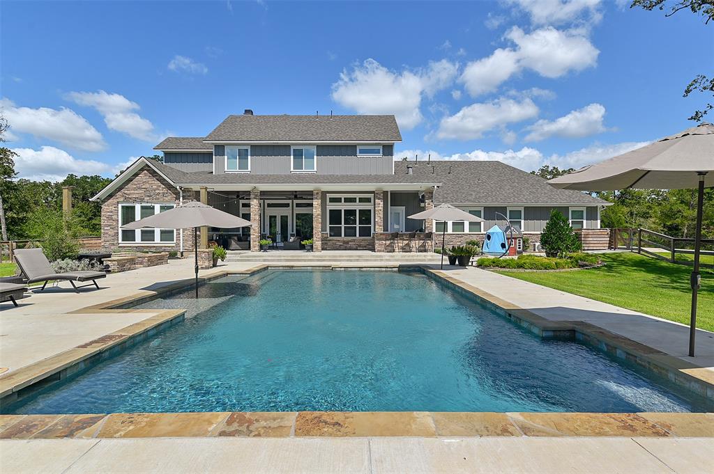 17332 Lesharo Cove, College Station, TX 77845