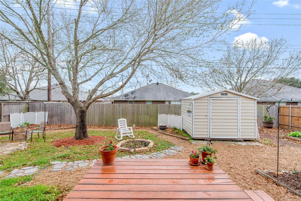 4702 Winchester Drive, Bryan, TX 77802