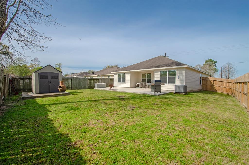 16209 Summerset Estates Blvd, Conroe, TX 77302