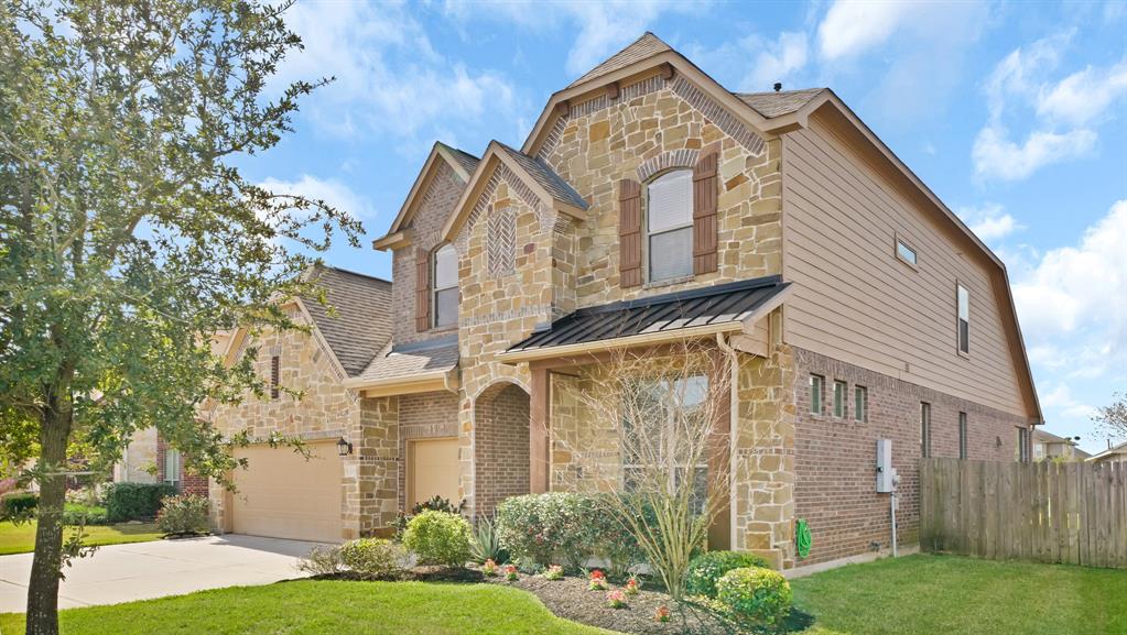 13031 Northwood Glen Lane, Tomball, TX 77377