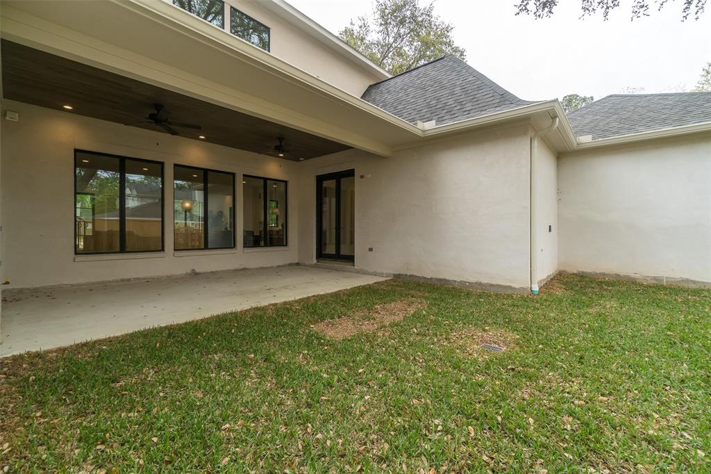535 Kickerillo Drive, Houston TX 77079