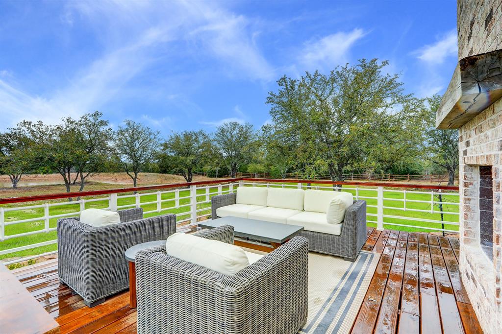 MLS Search Round Top Real Estate