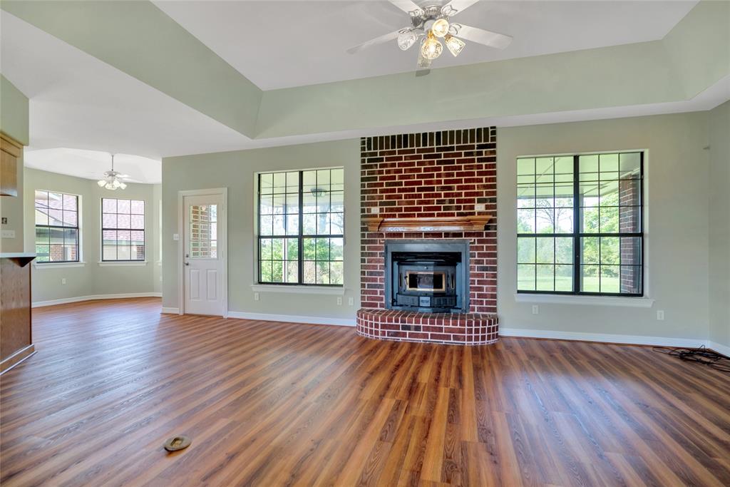 13107 Shepard Hill Road, Willis, TX 77318