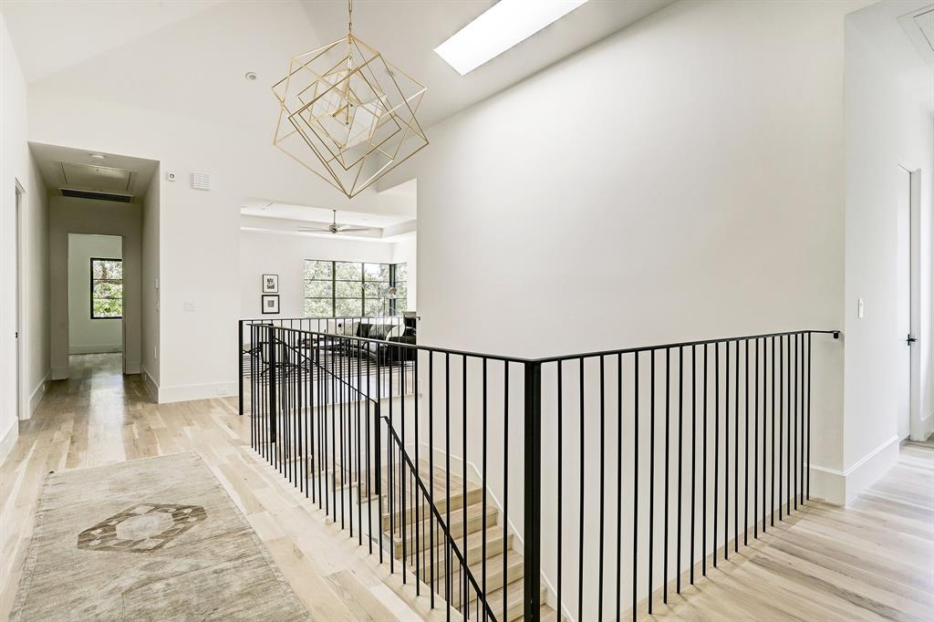 6542 Sewanee Avenue, West University Place, TX 77005