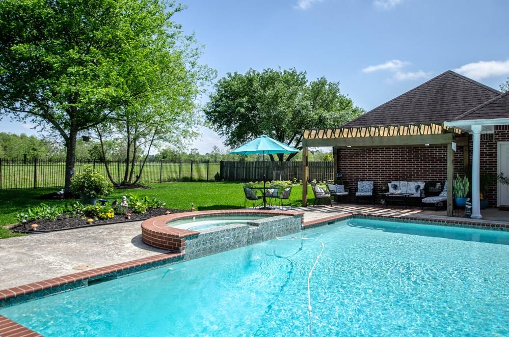 3783 CHAMPIONS Drive, Beaumont, TX 77707