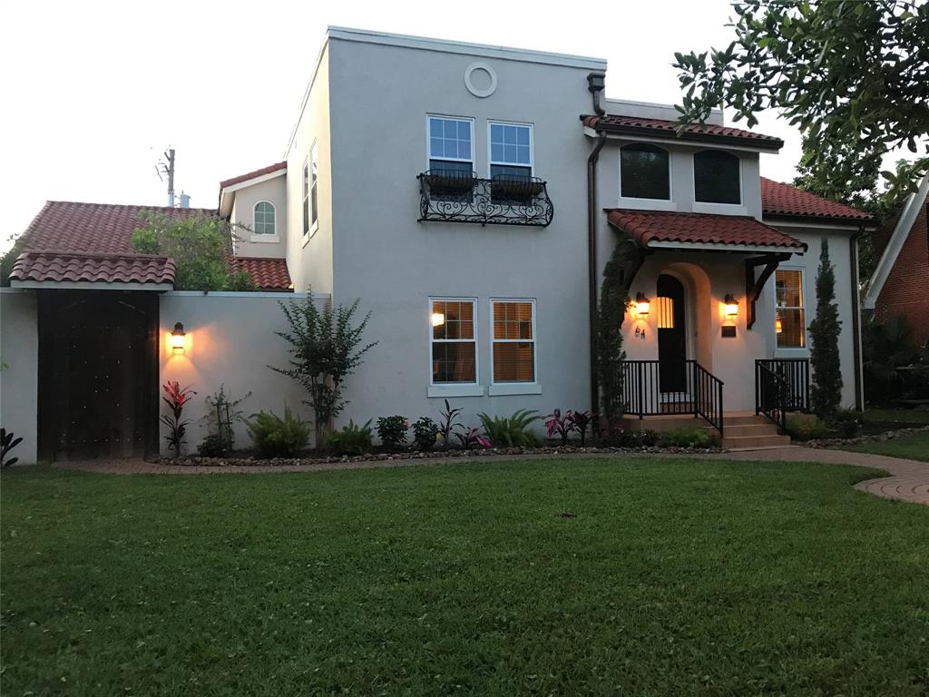 64 Cedar Lawn Circle, Galveston, TX 77551