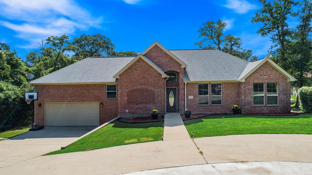 11 Arnold Palmer Lane, Hilltop Lakes, TX 77871