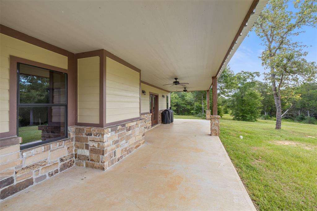 24042 Squirrel Road, New Ulm TX 78950