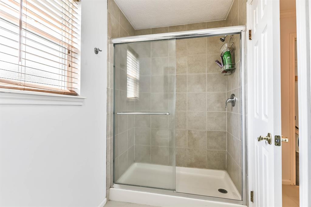 11302 Burgoyne Drive, Houston, TX 77077