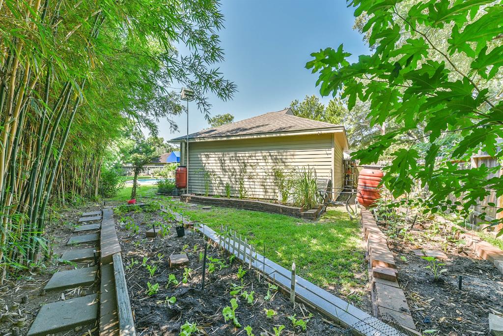 11302 Burgoyne Drive, Houston, TX 77077