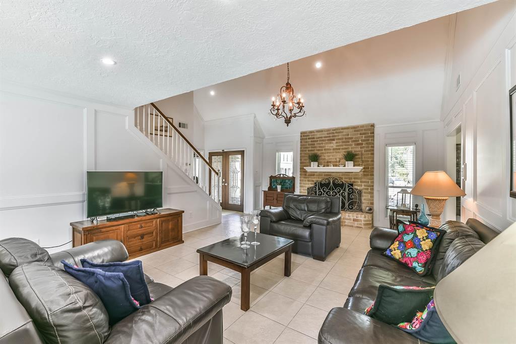 11302 Burgoyne Drive, Houston, TX 77077