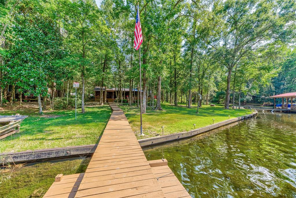 453 County Road, Goodrich, TX 77335