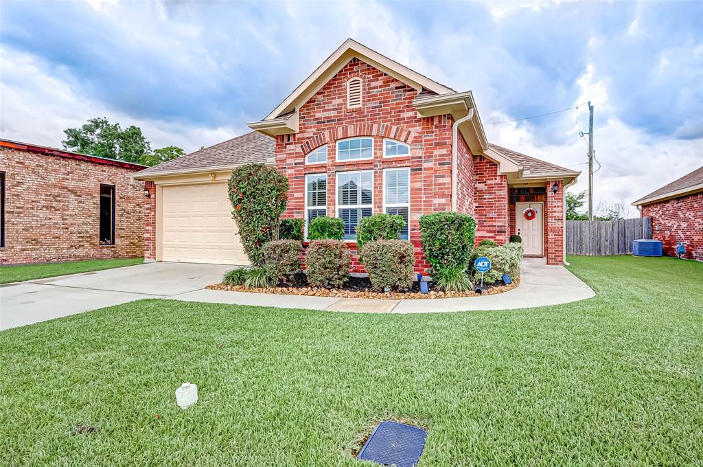 3814 Fox Meadow Lane, Pasadena, TX 77504