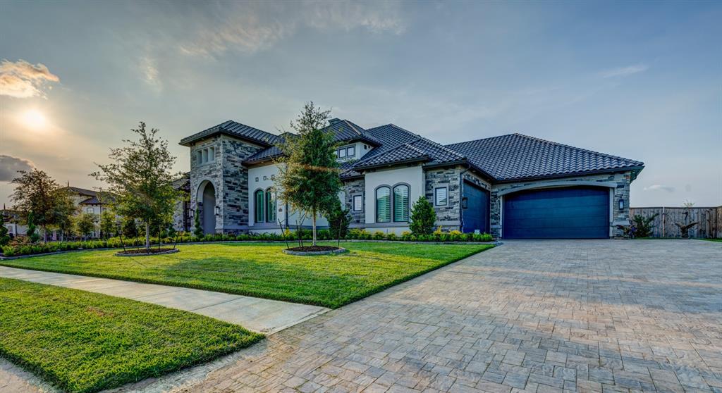 2573 Scenic Hills Drive, Friendswood, TX 77546