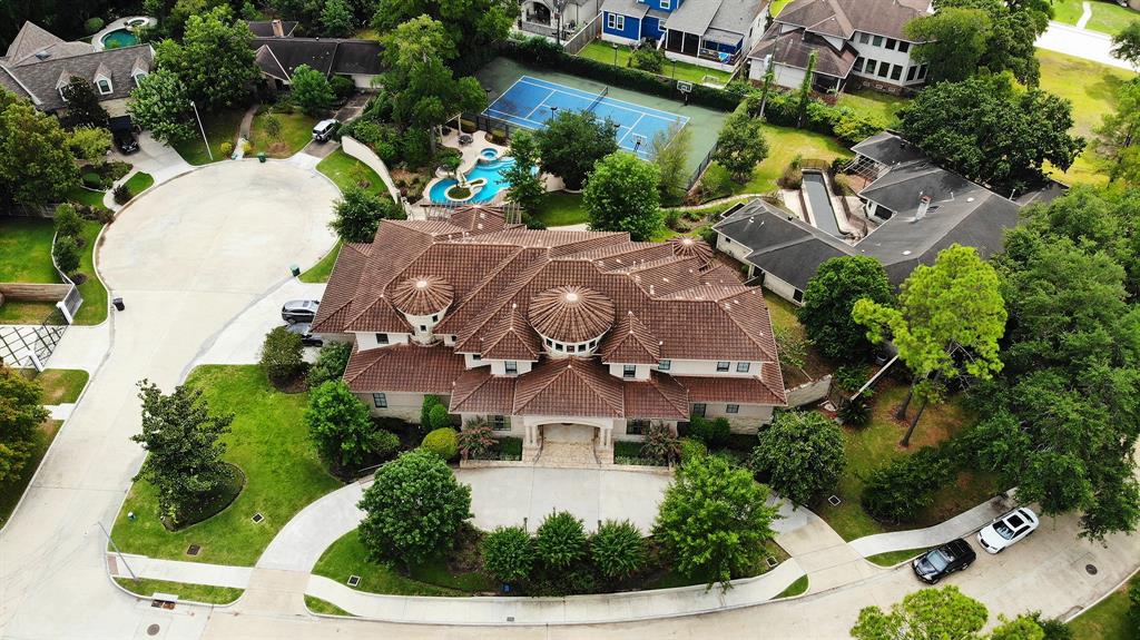 9203 Cliffwood Drive, Houston, TX 77096