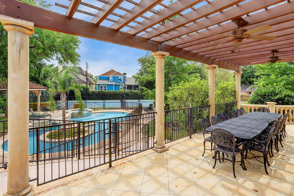 9203 Cliffwood Drive, Houston, TX 77096