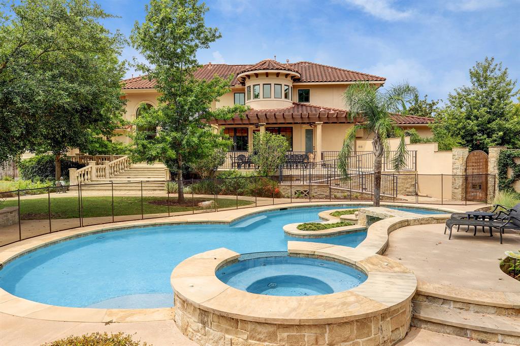 9203 Cliffwood Drive, Houston, TX 77096